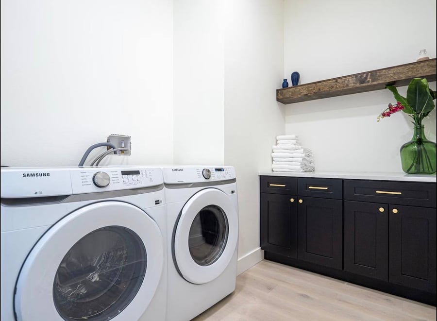 Laundry room cleaning services in Tampa Bay — washer, dryer, floors